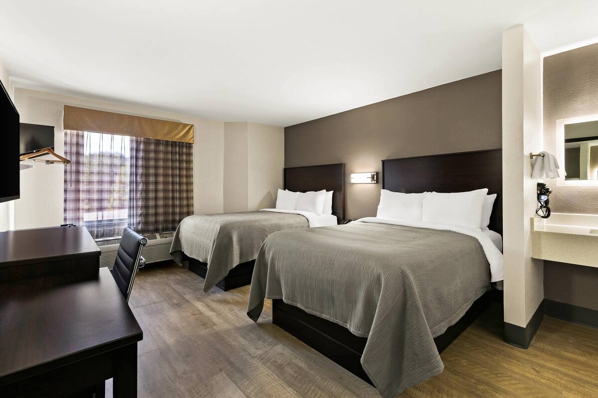 Room, 2 Double Beds, Non Smoking