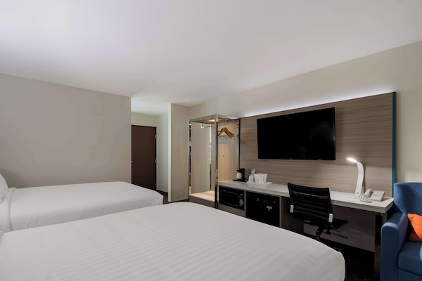 Standard Room, 2 Queen Beds, Non Smoking, Refrigerator & Microwave | In-room safe, iron/ironing board, free WiFi, bed sheets
