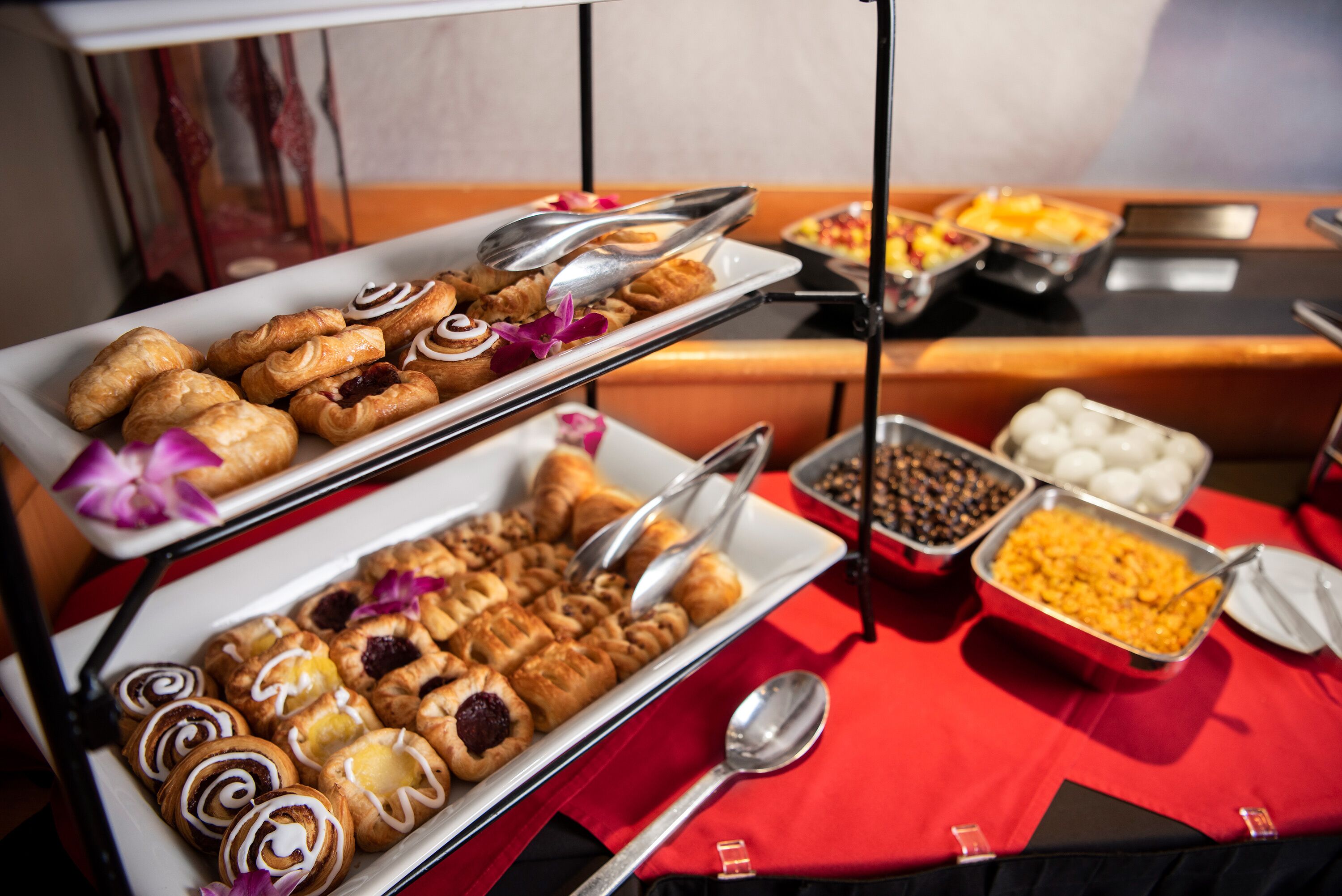 continental breakfast for a fee