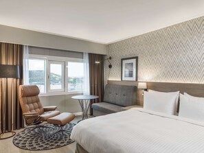 Hypo-allergenic bedding, minibar, in-room safe, laptop workspace - Radisson Blu Plaza Hotel, Oslo (Oslo)