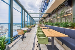 3 Restaurants, Mittagessen, Abendessen, Brunch, internationale Küche