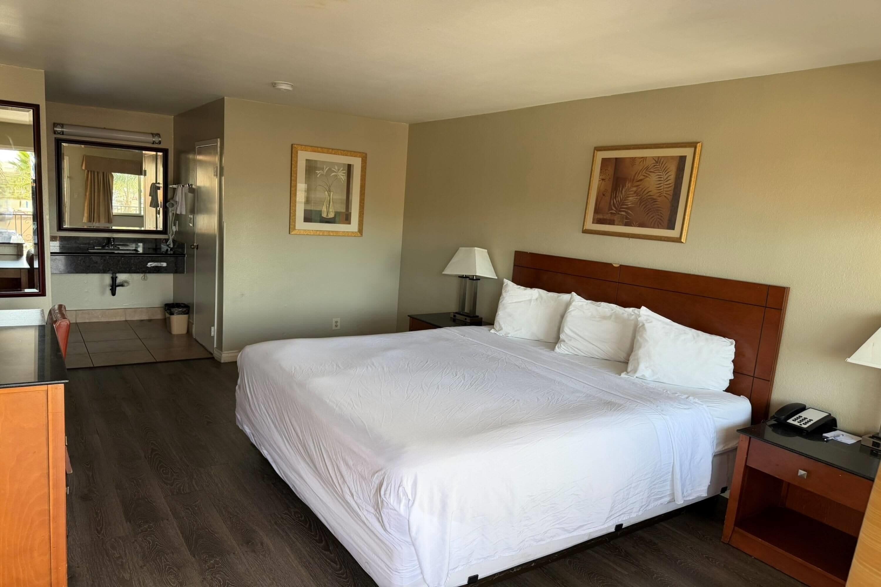 Free cots/infant beds, rollaway beds, free WiFi, bed sheets