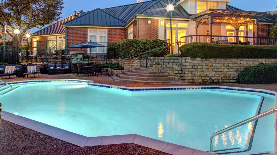 Homewood Suites by Hilton Dallas-Irving-Las Colinas