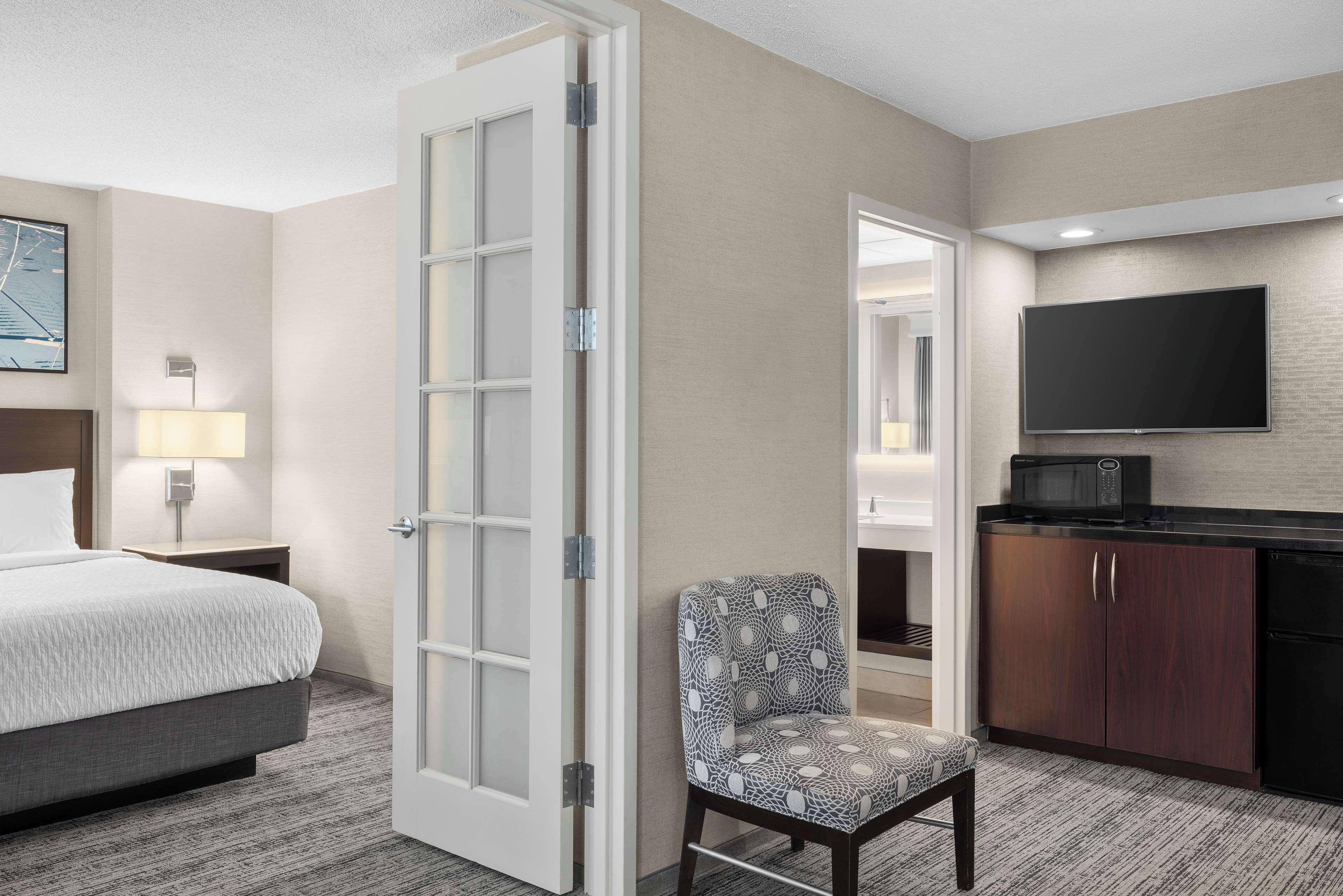 room, 1 king bed, accessible (hearing) | 1 bedroom, premium bedding, desk, laptop workspace