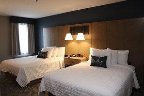 Ropa de cama de alta calidad y escritorio
