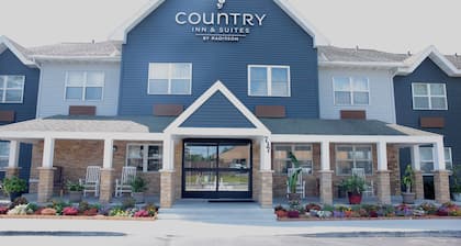 Country Inn & Suites by Radisson, Sparta, WI