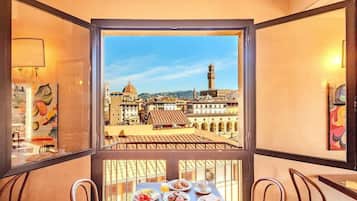 Allergikerbettwaren, Minibar, Zimmersafe, Schreibtisch