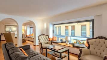 Literie hypoallergénique, minibar, coffres-forts dans les chambres