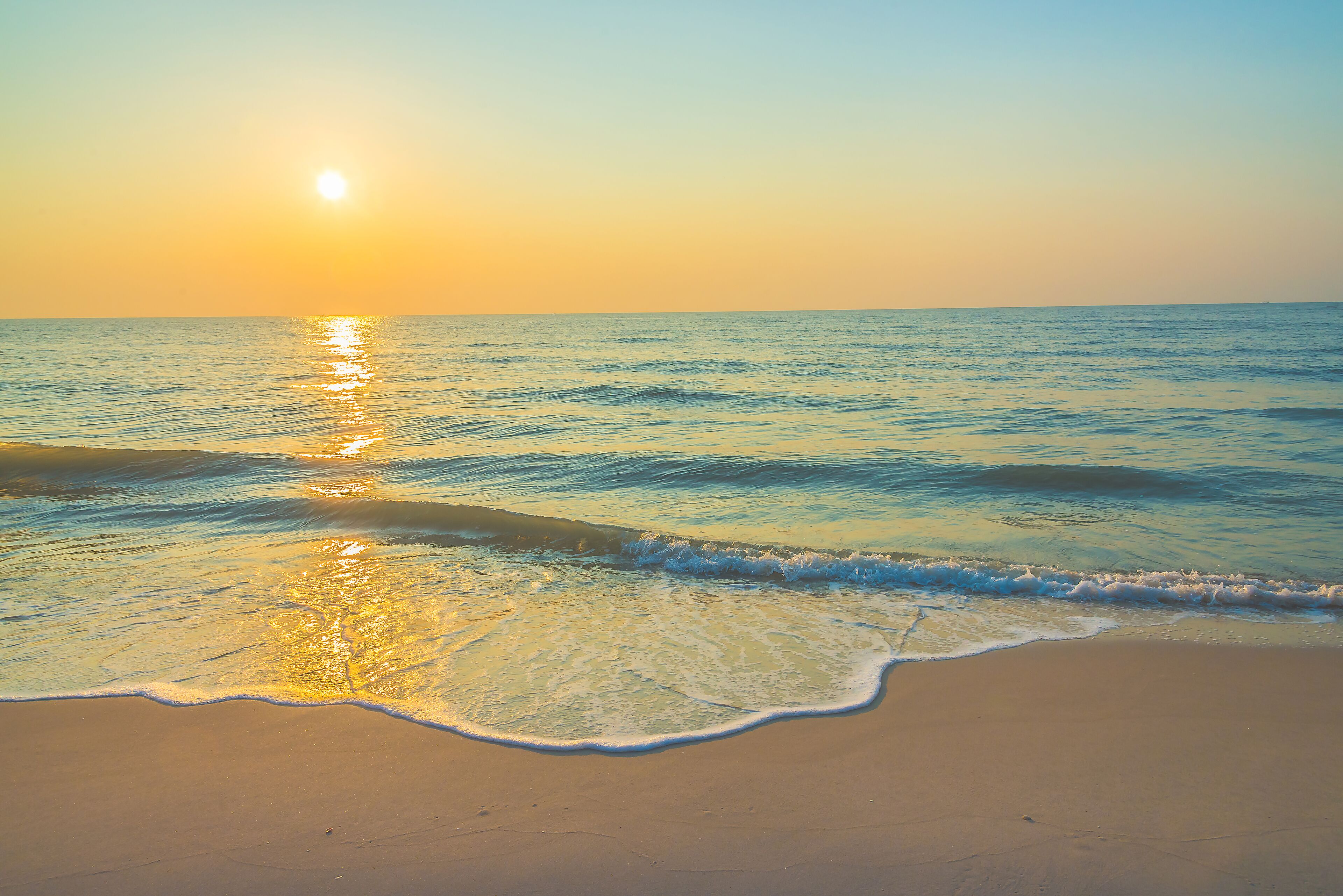 Private beach, free beach cabanas, sun loungers, beach umbrellas