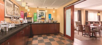 Hampton Inn Des Moines-Airport