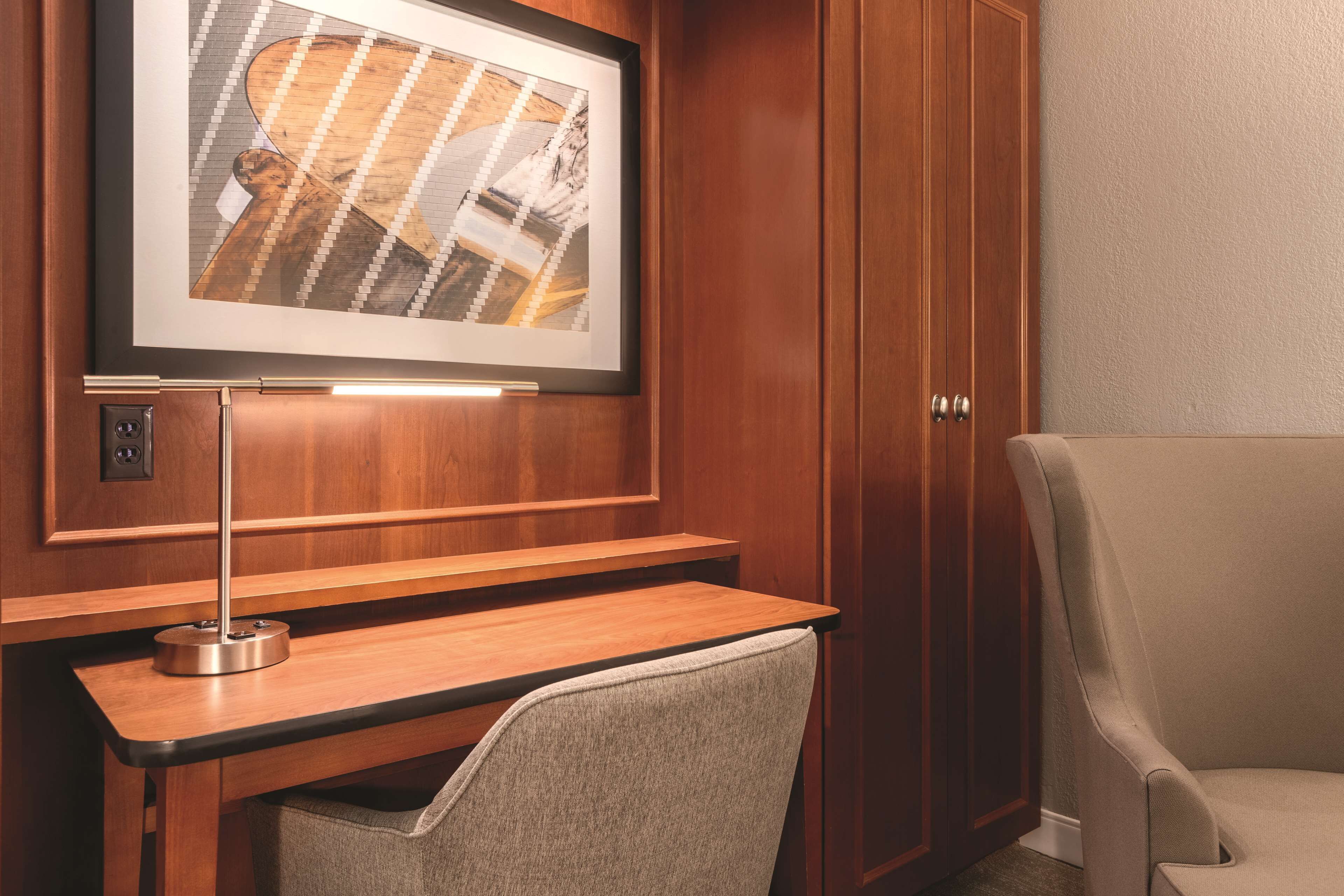 premium bedding, pillow-top beds, in-room safe, iron/ironing board