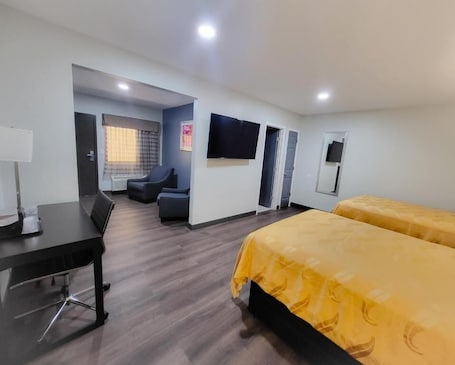 Iron/ironing board, free WiFi, bed sheets, alarm clocks. Motel 6 Norfolk, VA – East Little Creek