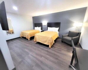 Suite, Multiple Beds, Non Smoking (Upgrade) | Iron/ironing board, free WiFi, bed sheets, alarm clocks