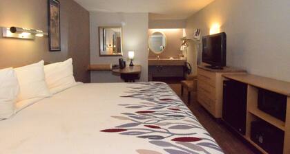 Red Roof Inn Buffalo – Hamburg/ I-90