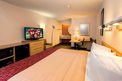 Red Roof Inn Buffalo – Hamburg/ I-90