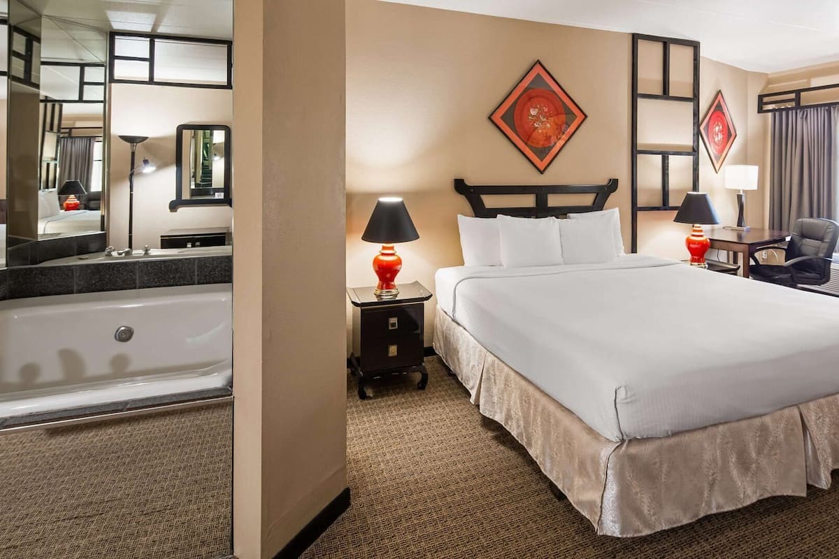 Blackout drapes, iron/ironing board, rollaway beds, free WiFi
