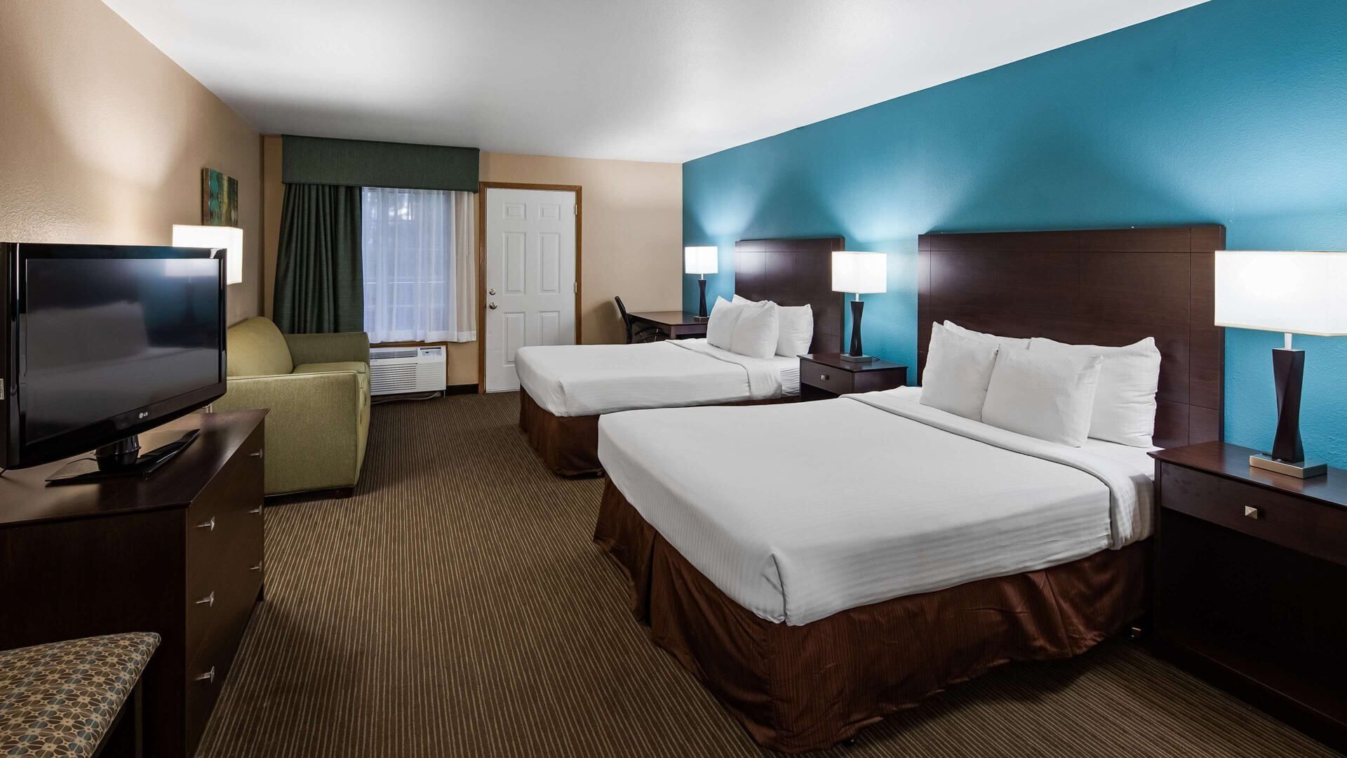 Blackout drapes, iron/ironing board, rollaway beds, free WiFi