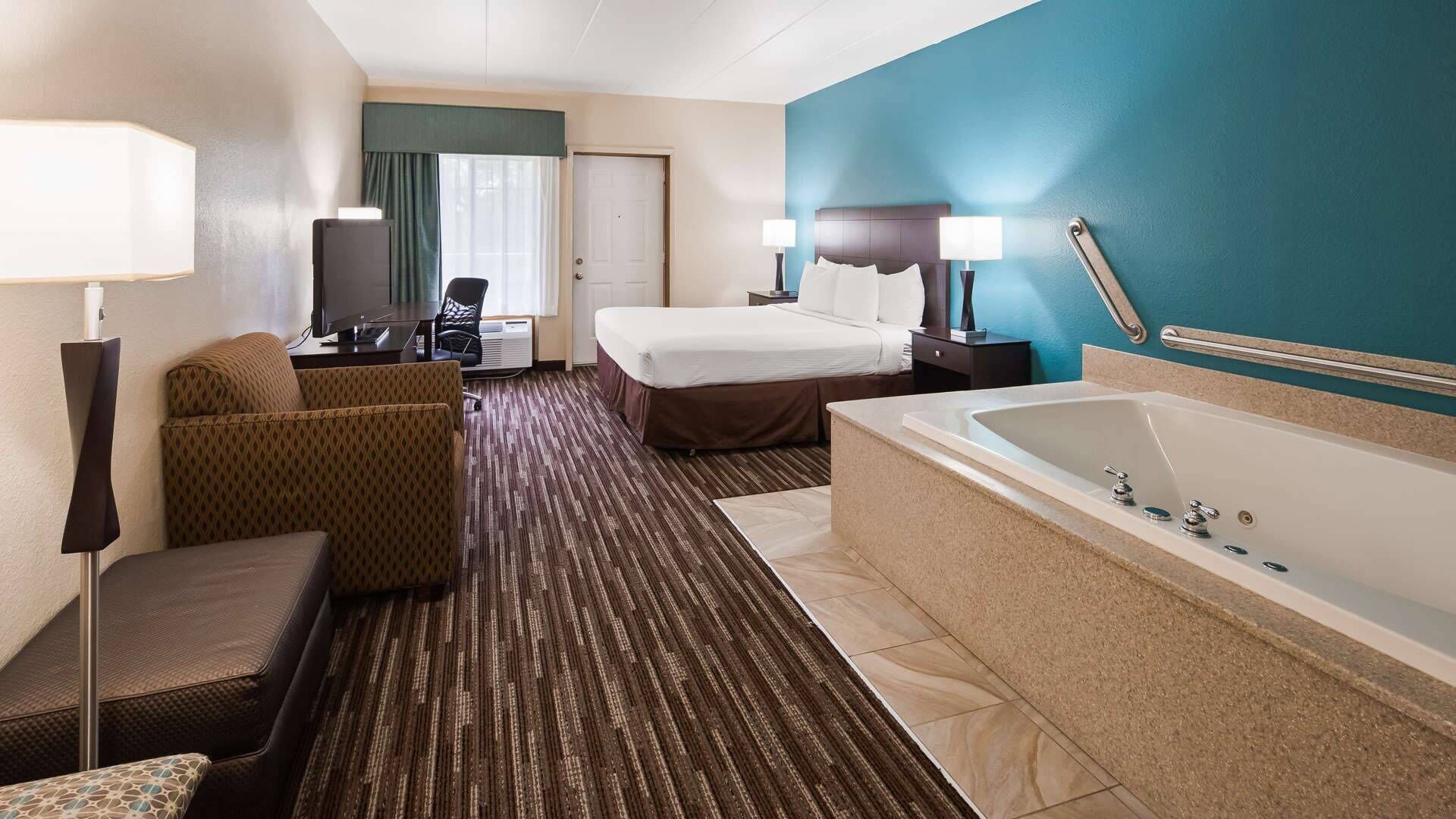 Blackout drapes, iron/ironing board, rollaway beds, free WiFi