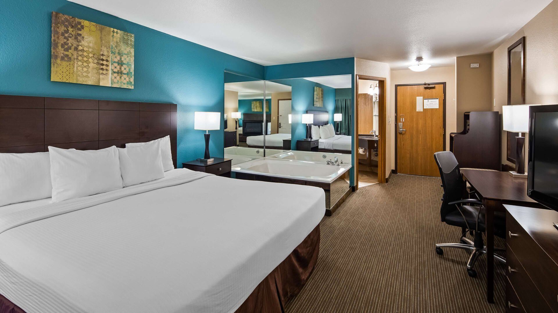 Blackout drapes, iron/ironing board, rollaway beds, free WiFi