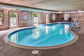 Indoor pool, outdoor pool, sun loungers