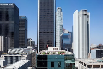 Down comforters, pillowtop beds, in-room safe, desk at Sheraton Grand Los Angeles