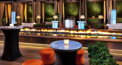 Sheraton Grand Los Angeles