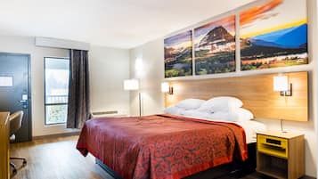 Room, 1 King Bed, Non Smoking (Modern)