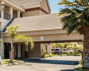 Exterior - Quality Inn Temecula Valley Wine Country (Temecula)