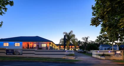 Tumut Farrington Motel