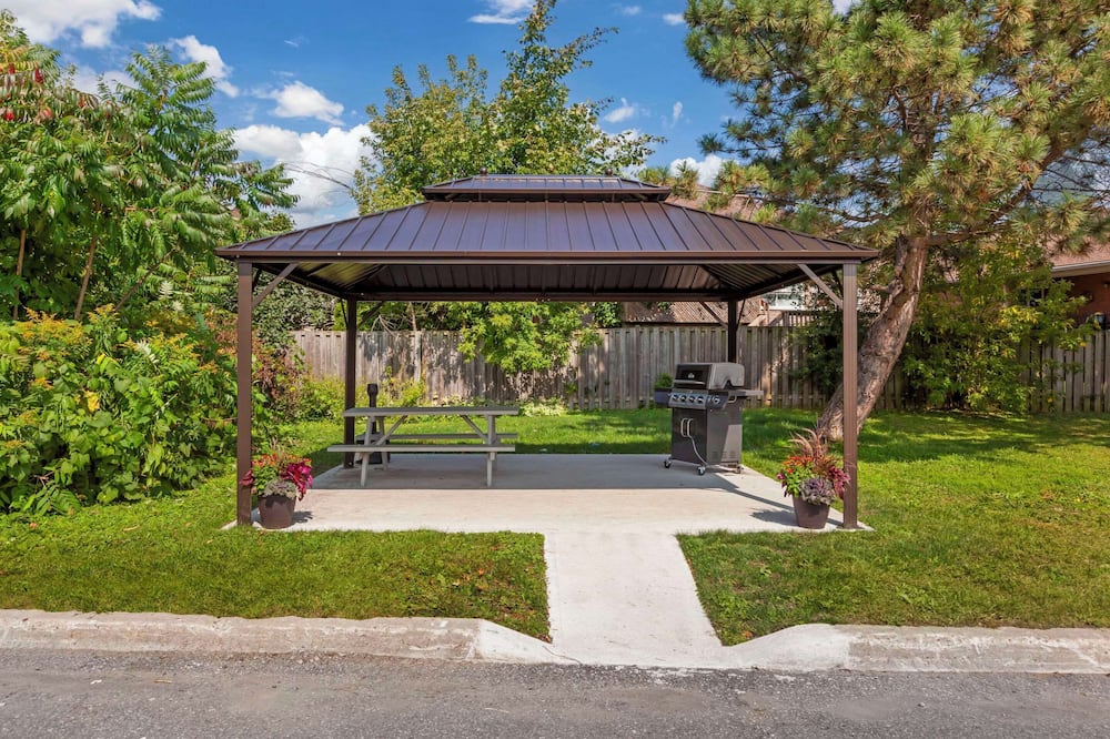 luxury hotels in Peterborough