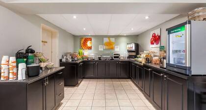 Quality Inn Peterborough