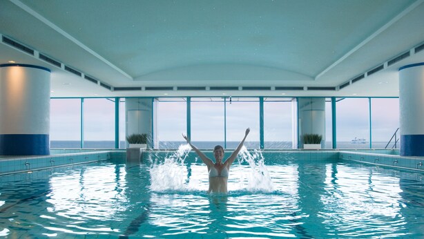Unclassified image, 1 of 148, button - Hotel Neptun (Rostock)