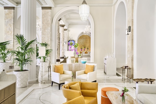 2 Bars/Lounges, Cocktailbar