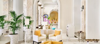 Carlton Cannes, a Regent Hotel