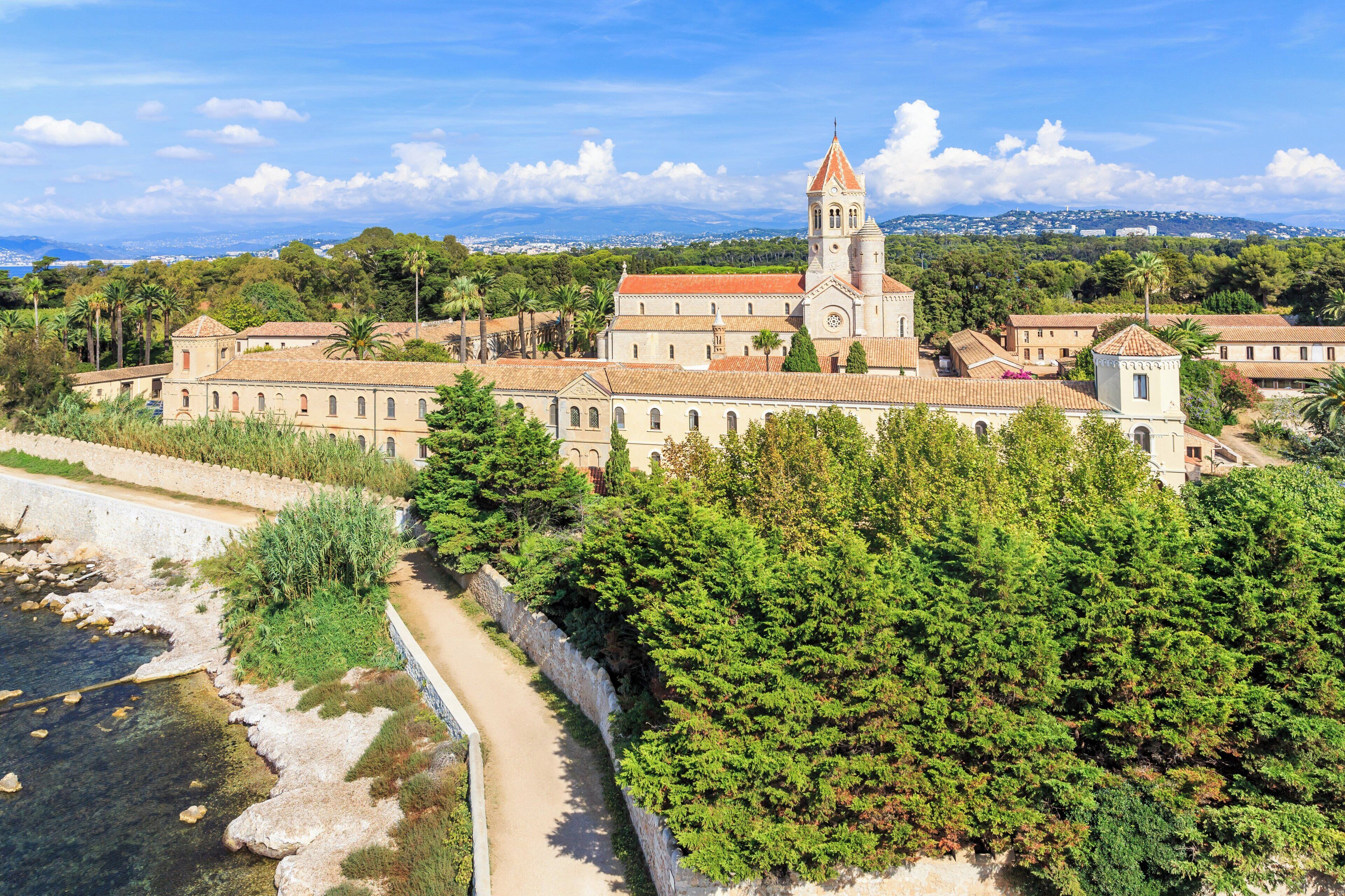 Photo - Carlton Cannes, a Regent Hotel