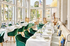 3 Restaurants, FrĂŒhstĂŒck, Mittagessen, Abendessen, mediterrane KĂŒche