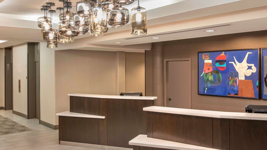 DoubleTree by Hilton Chicago Schaumburg