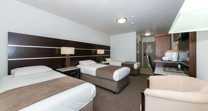 Airport Gateway Hotel