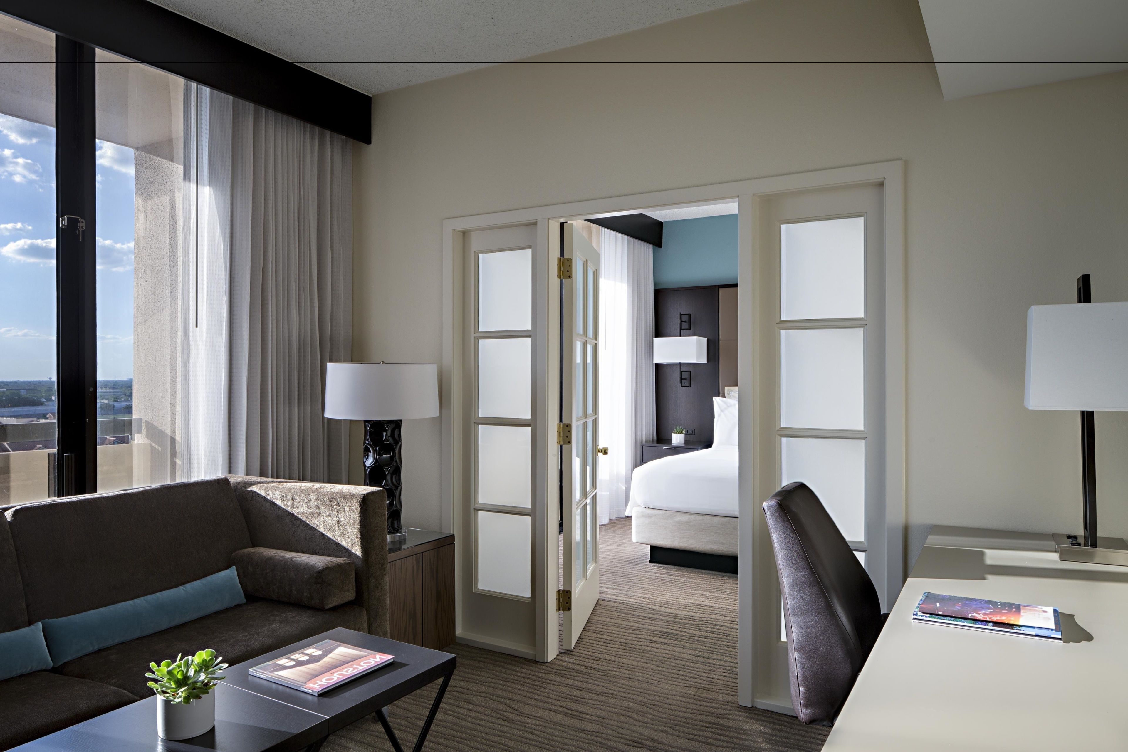 Junior Suite, 1 Bedroom, Non Smoking | Premium bedding, pillowtop beds, in-room safe, desk