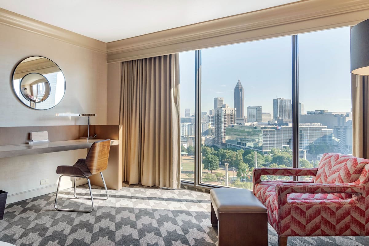 Habitación Premier, 1 cama de matrimonio grande (Centennial Olympic Park View) | Vistas desde la habitación