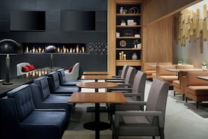 Coffee/tea maker - Marriott Kansas City Overland Park (Overland Park)