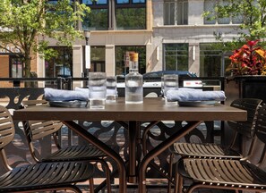 Se sirven desayunos, almuerzos y cenas