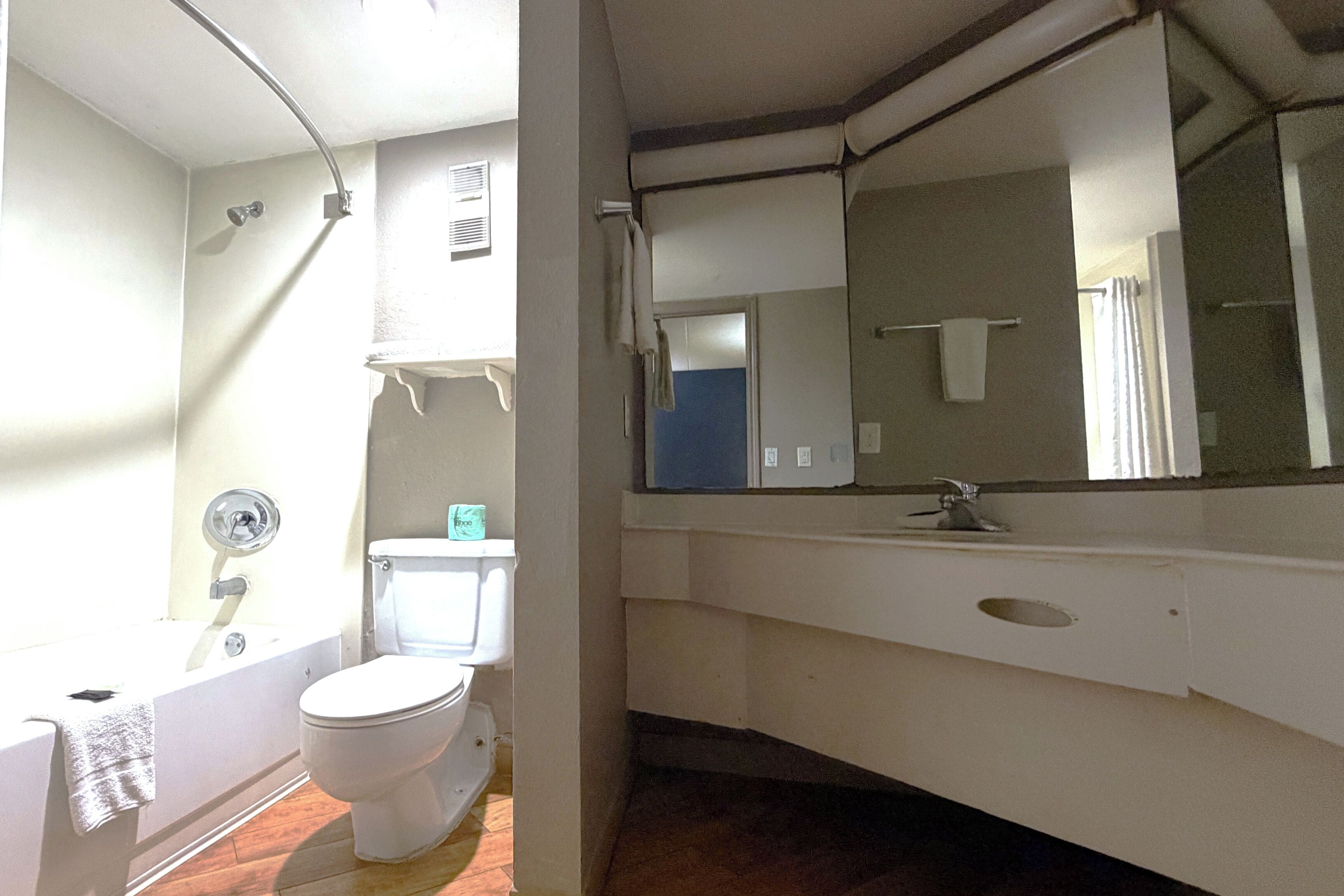 Photo - Townhouse Garden Inn & Suites San Antonio I 35