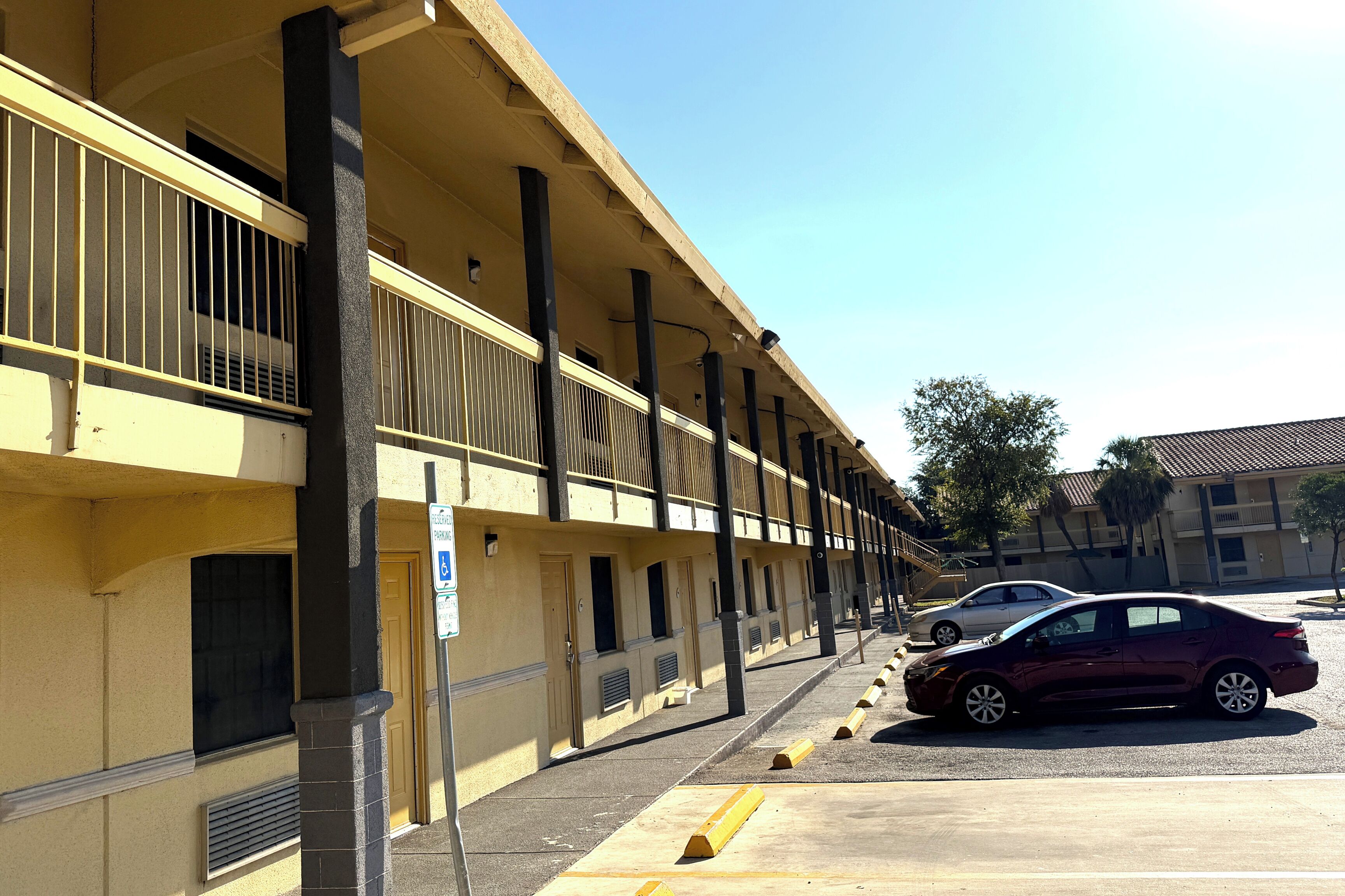 Photo - Townhouse Garden Inn & Suites San Antonio I 35