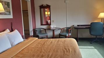 Standard Room | Desk, iron/ironing board, free WiFi