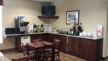 Breakfast area