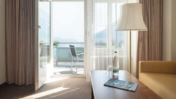 Junior Twin Room, Balcony, Lake View | Premium bedding, minibar, in-room safe, individually decorated