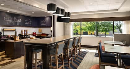 Hampton Inn Chambersburg