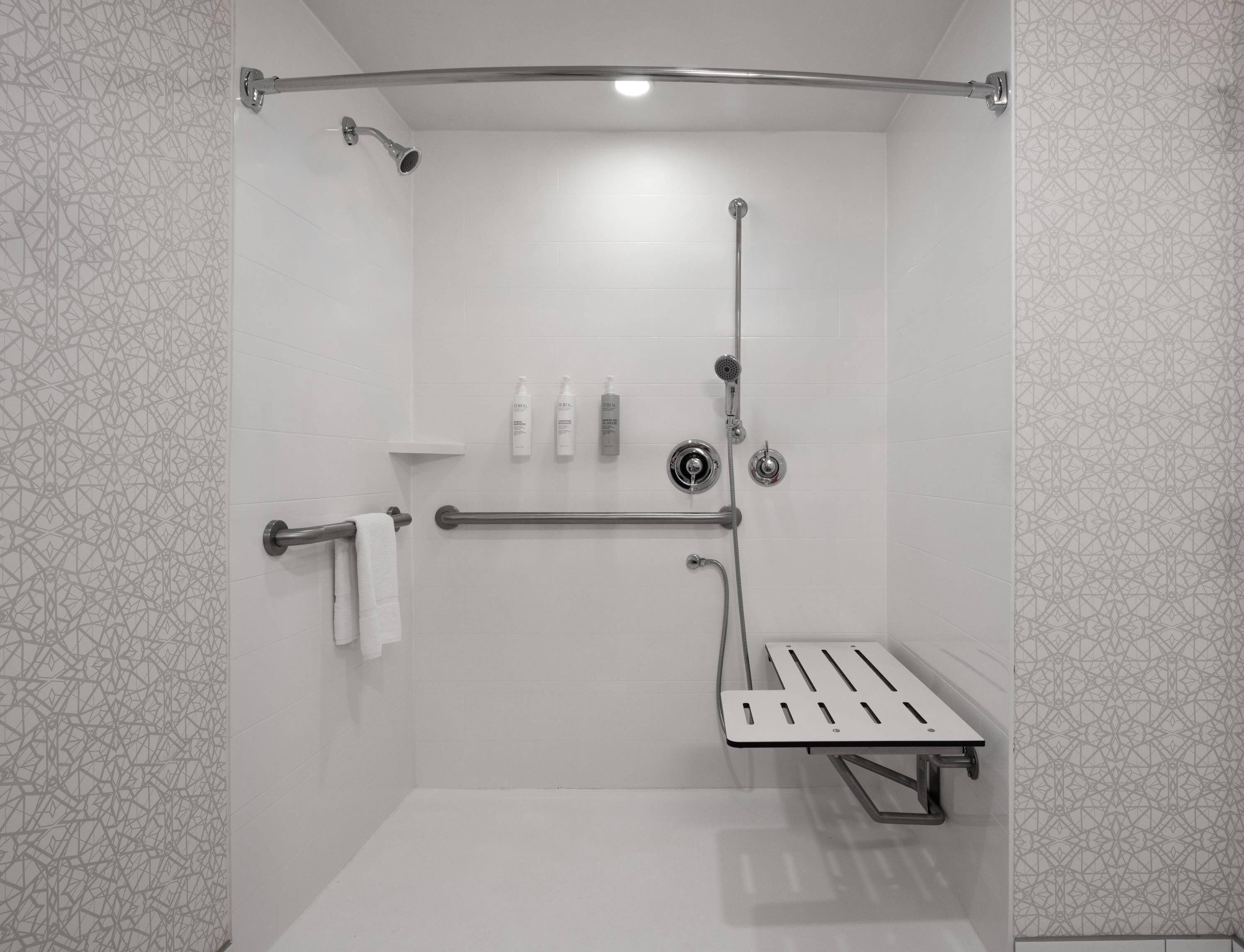 room, 1 king bed, accessible (roll-in shower) | bathroom shower