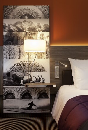 Chambre Classique, 1 lit double | Minibar, coffres-forts dans les chambres, bureau, rideaux occultants